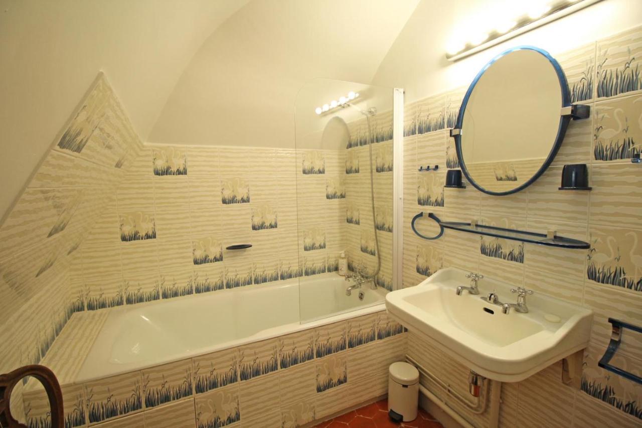 Domaine De Bort Bed & Breakfast Saint-Priest-Taurion ภายนอก รูปภาพ