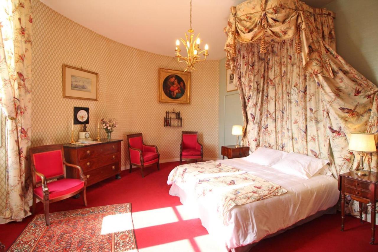 Domaine De Bort Bed & Breakfast Saint-Priest-Taurion ภายนอก รูปภาพ
